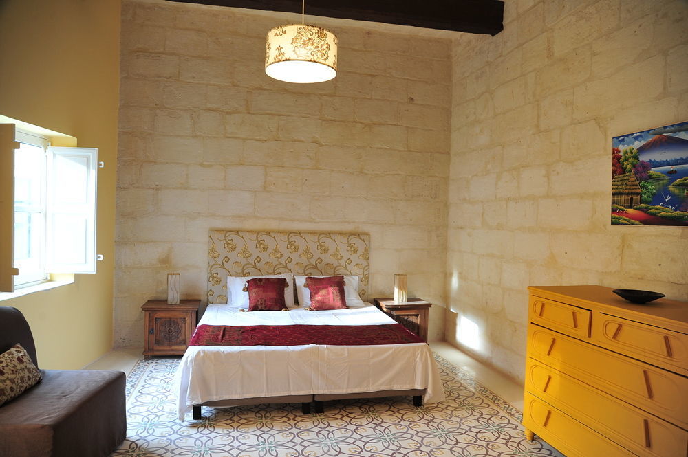 לינה וארוחת בוקר Saint Julian's The Stonehouse מראה חיצוני תמונה